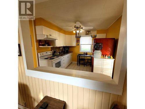 596 Pinchbeck Street, Williams Lake, BC - Indoor Photo Showing Kitchen