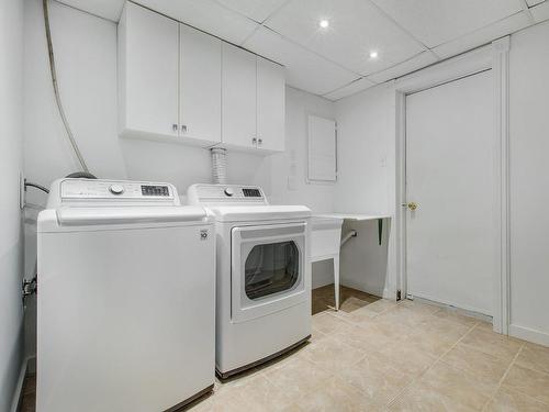 Salle de lavage - 932 Rue Du Saguenay, Repentigny (Repentigny), QC - Indoor Photo Showing Laundry Room