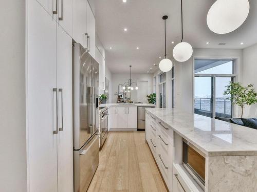 Kitchen - 1501-1900 Rue Émile-Martineau, Laval (Laval-Des-Rapides), QC - Indoor Photo Showing Kitchen With Upgraded Kitchen