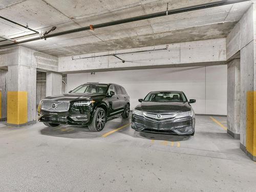 Garage - 1501-1900 Rue Émile-Martineau, Laval (Laval-Des-Rapides), QC - Indoor Photo Showing Garage