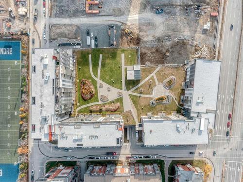 Aerial photo - 1501-1900 Rue Émile-Martineau, Laval (Laval-Des-Rapides), QC - 