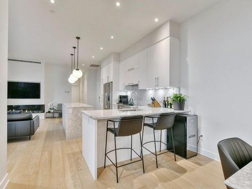 Kitchen - 1501-1900 Rue Émile-Martineau, Laval (Laval-Des-Rapides), QC - Indoor Photo Showing Kitchen With Upgraded Kitchen