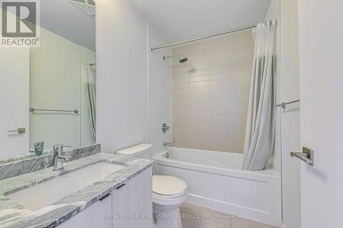 2315 - 4055 Parkside Village Drive, Mississauga, ON - Indoor Photo Showing Bathroom