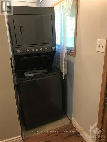 181 Glen Avenue, Ottawa, ON - Indoor Photo Showing Laundry Room