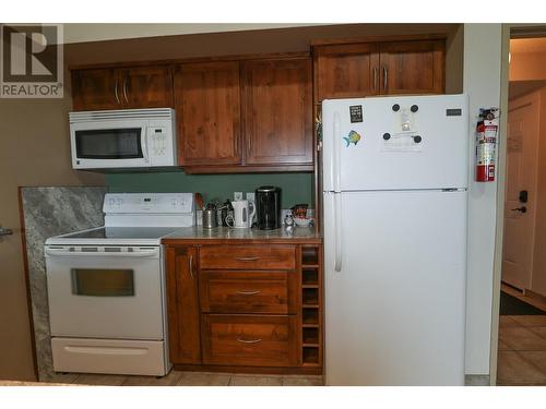 880 Northstar Drive Unit# 829, Kimberley, BC - Indoor Photo Showing Kitchen