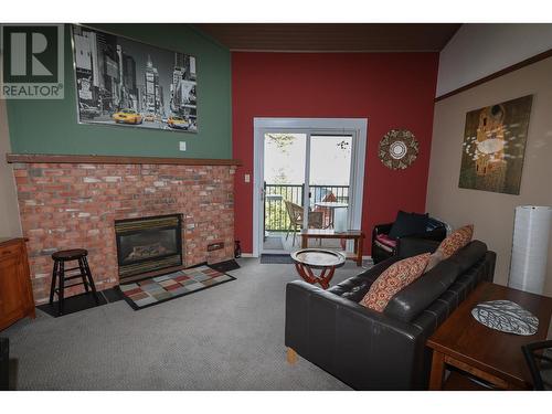 880 Northstar Drive Unit# 829, Kimberley, BC - Indoor Photo Showing Living Room With Fireplace