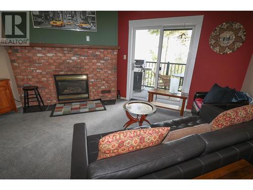 880 Northstar Drive Unit# 829, Kimberley, BC - Indoor Photo Showing Living Room With Fireplace