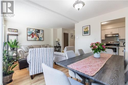 2004 Glenada Crescent Unit# 24, Oakville, ON - Indoor Photo Showing Dining Room