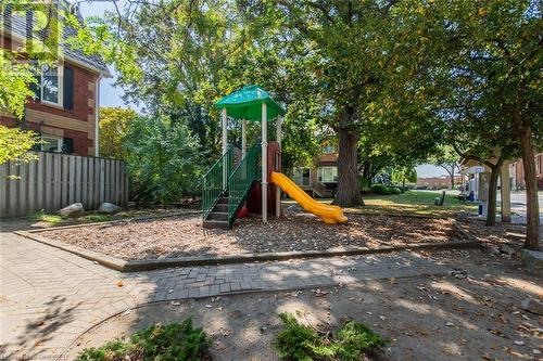 2004 Glenada Crescent Unit# 24, Oakville, ON - Outdoor