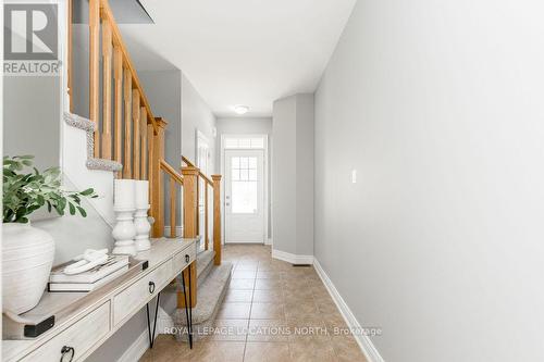 21 Covington Blue Crescent, Wasaga Beach, ON - Indoor Photo Showing Other Room