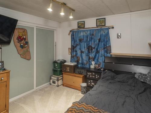 35 Wiljala Road, Conmee Township, ON - Indoor Photo Showing Other Room