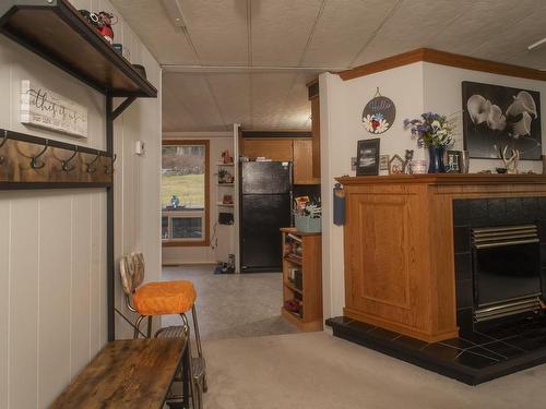 35 Wiljala Road, Conmee Township, ON - Indoor With Fireplace