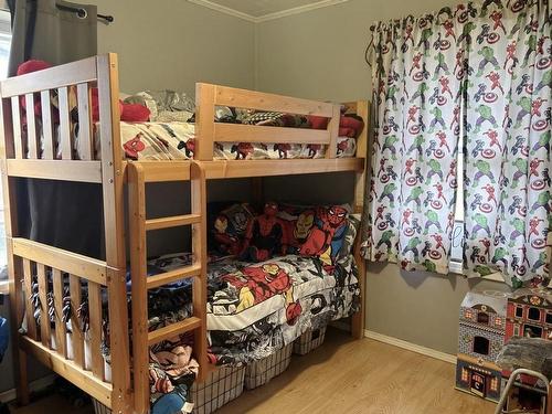 935 Armit Avenue North, Fort Frances, ON - Indoor Photo Showing Bedroom