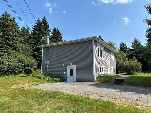 25 St. John'S Road, Conception Hr, NL 