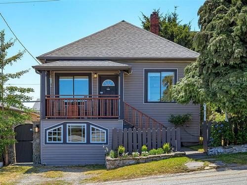 125 Gatacre St, Ladysmith, BC 