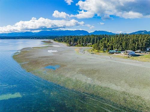 6435 Island Hwy, Bowser, BC 