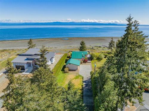 6435 Island Hwy, Bowser, BC 