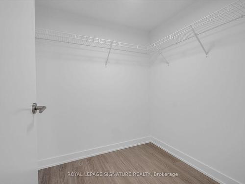 81 Shuter St, Toronto, ON - Indoor With Storage