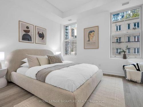 81 Shuter St, Toronto, ON - Indoor Photo Showing Bedroom