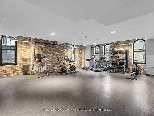 81 Shuter St, Toronto, ON - Indoor Photo Showing Gym Room