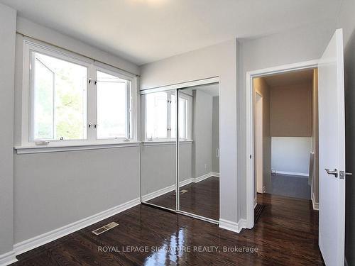 27 Cornwallis Dr, Toronto, ON - Indoor Photo Showing Other Room