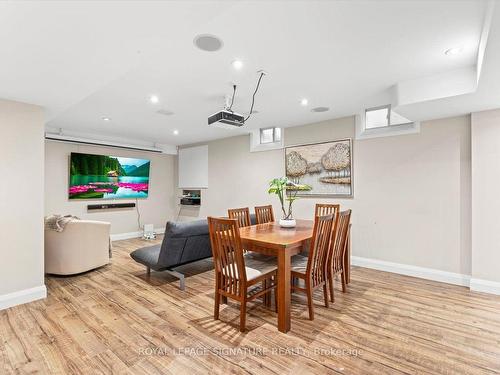 74 Littleleaf Cres, Markham, ON - Indoor Photo Showing Dining Room