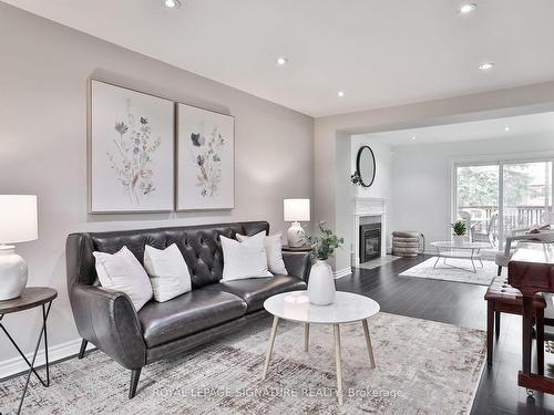 14 Grand Forest Dr, Barrie, ON - Indoor Photo Showing Living Room With Fireplace