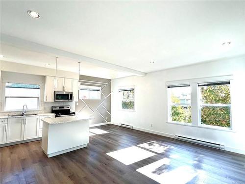 2044 Stone Hearth Lane, Sooke, BC - Indoor Photo Showing Kitchen