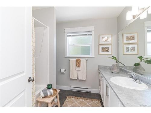 2044 Stone Hearth Lane, Sooke, BC - Indoor Photo Showing Bathroom