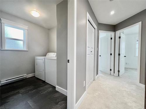 2044 Stone Hearth Lane, Sooke, BC - Indoor Photo Showing Laundry Room