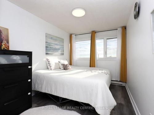 103-3040 Constitution Blvd, Mississauga, ON - Indoor Photo Showing Bedroom