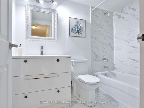 1703-17 Knightsbridge Rd, Brampton, ON - Indoor Photo Showing Bathroom