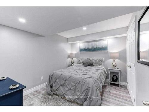 25-120 Vineberg Dr, Hamilton, ON - Indoor Photo Showing Bedroom