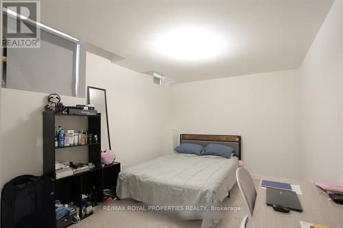 110 Durham Avenue, Barrie, ON - Indoor Photo Showing Bedroom