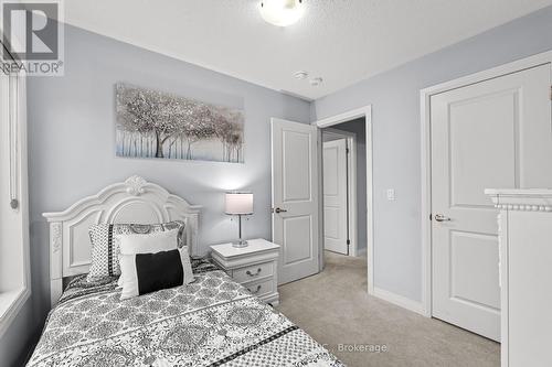 1117 - 585 Colborne Street E, Brantford, ON - Indoor Photo Showing Bedroom