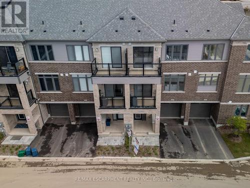 1117 - 585 Colborne Street E, Brantford, ON - Outdoor With Balcony With Facade