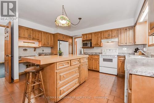 754238 2Nd Line Ehs, Mono, ON - Indoor Photo Showing Kitchen