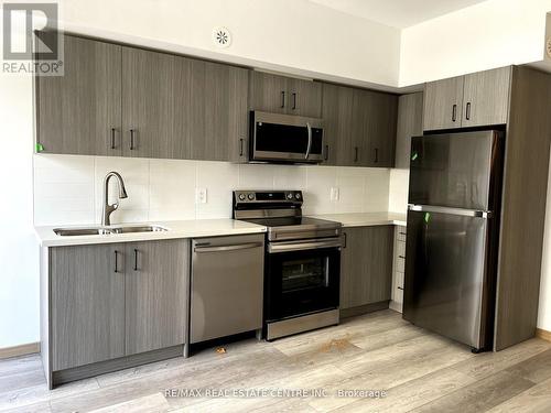 C3-307 - 3445 Sheppard Avenue E, Toronto, ON - Indoor Photo Showing Kitchen With Stainless Steel Kitchen With Double Sink