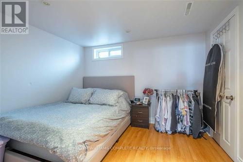 69 Ronaldshay Avenue, Hamilton, ON - Indoor Photo Showing Bedroom