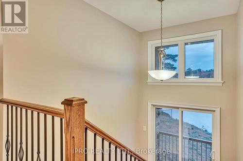 22 10Th Street S, Wasaga Beach, ON - Indoor Photo Showing Other Room