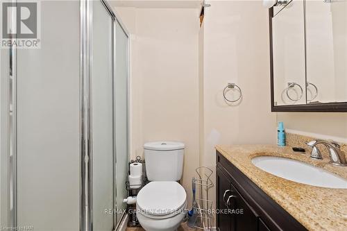 93 Silvan Drive, Welland (767 - N. Welland), ON - Indoor Photo Showing Bathroom