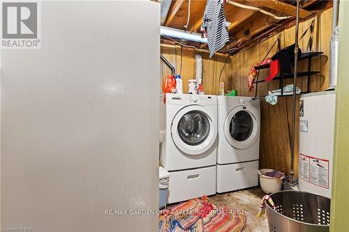 93 Silvan Drive, Welland (767 - N. Welland), ON - Indoor Photo Showing Laundry Room