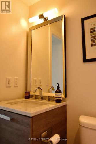 2504 - 224 King Street W, Toronto, ON - Indoor Photo Showing Bathroom