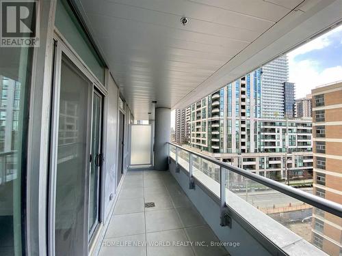 613 - 99 Broadway Avenue, Toronto, ON - Outdoor With Balcony With Exterior