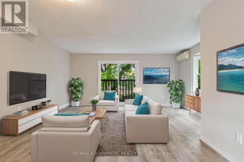 13 Normandy Place, Oakville, ON - Indoor Photo Showing Living Room