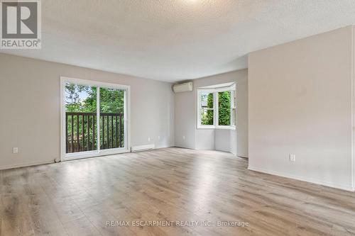 13 Normandy Place, Oakville, ON - Indoor Photo Showing Other Room