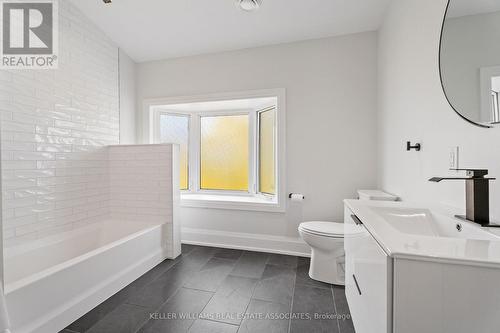 3 - 55 Cayuga Street, Brantford, ON - Indoor Photo Showing Bathroom