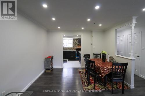 18 - 59 Lexington Avenue N, Toronto, ON - Indoor Photo Showing Dining Room