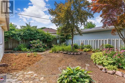 17 Parkdale Drive, Thorold, ON - Outdoor