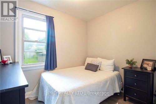 59 Garnet Street, St. Catharines, ON - Indoor Photo Showing Bedroom